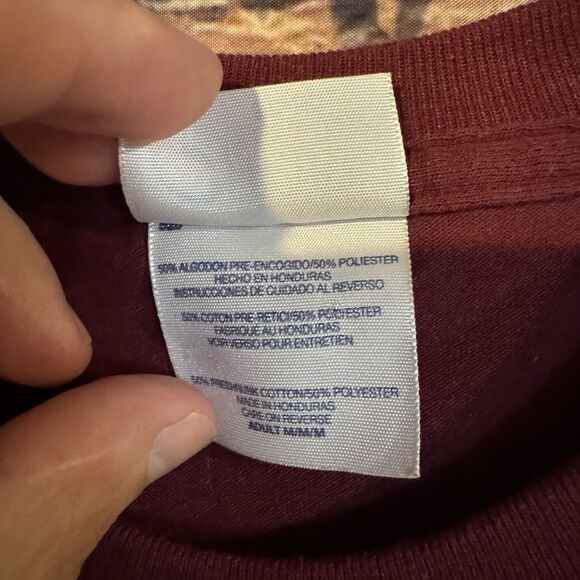 West Texas A&M T-shirt M Maroon Lady Buffs Basketball SS  Never Stop Fighting - Picture 3 of 6